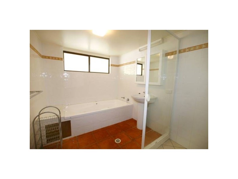 1/4 The Esplanade – Edgecliffe, Kings Beach QLD 4551