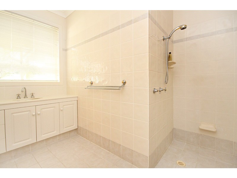 6 Rosea Ct, Currimundi QLD 4551