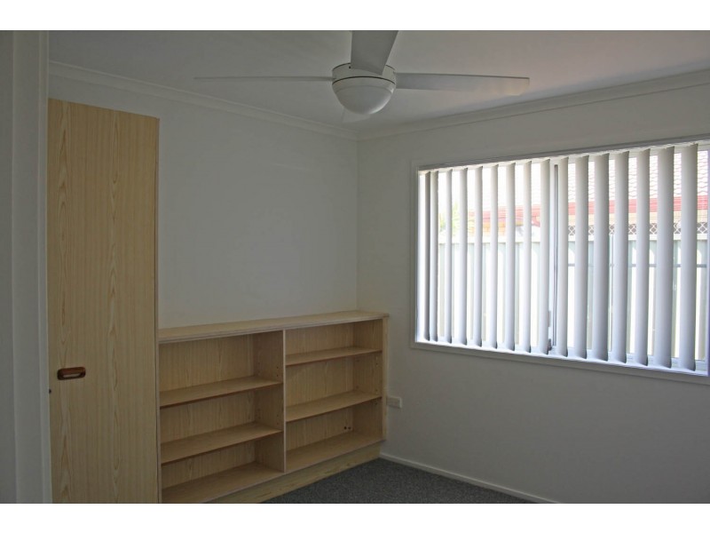 48 Lapoinya Crescent, Warana QLD 4575