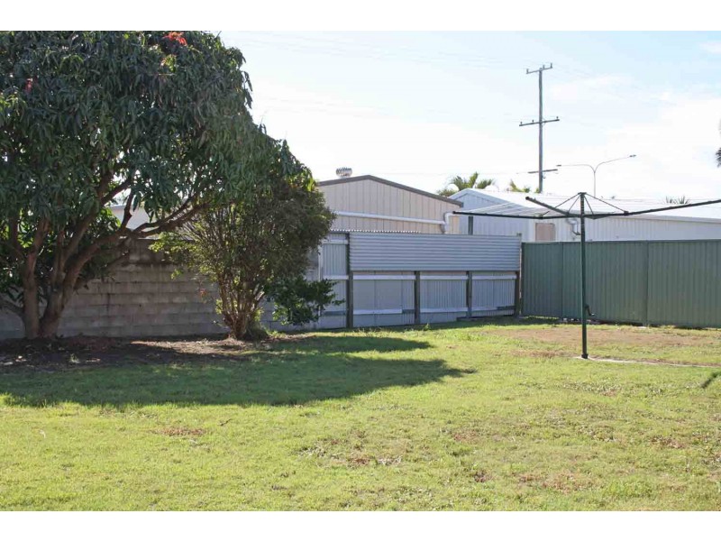 48 Lapoinya Crescent, Warana QLD 4575