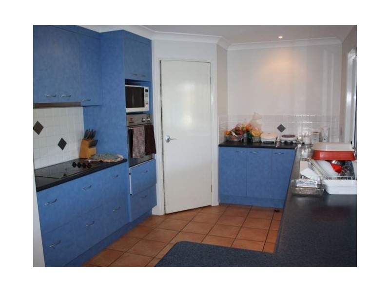 2 Leach Ct, Pelican Waters QLD 4551
