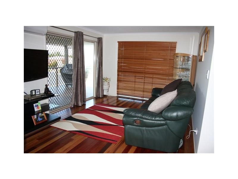 13 Gordon Pl, Glass House Mountains QLD 4518