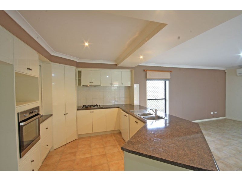 8 Matthew Crescent, Pelican Waters QLD 4551