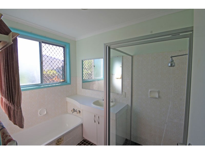 3 Crusader Street, Battery Hill QLD 4551
