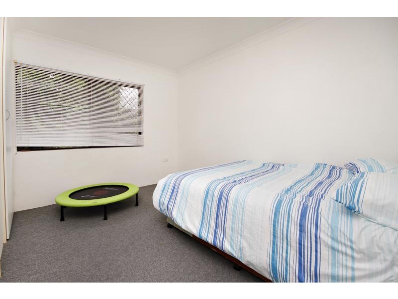 1/28 Balyata St, Warana QLD 4575