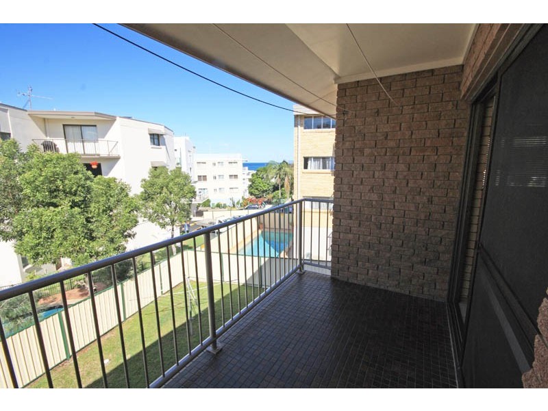 8/3 Orvieto Terrace – Nankita, Kings Beach QLD 4551