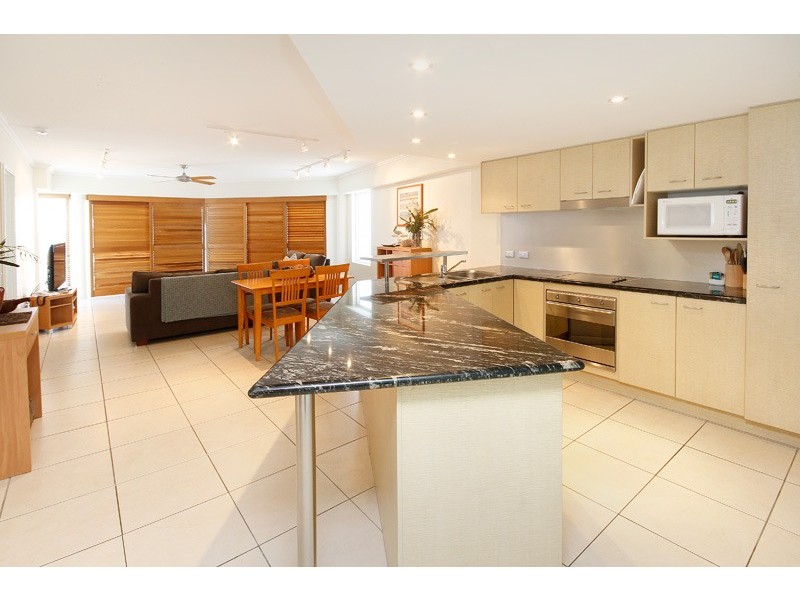 30/8 Levuka Ave – Rolling Surf, Kings Beach QLD 4551