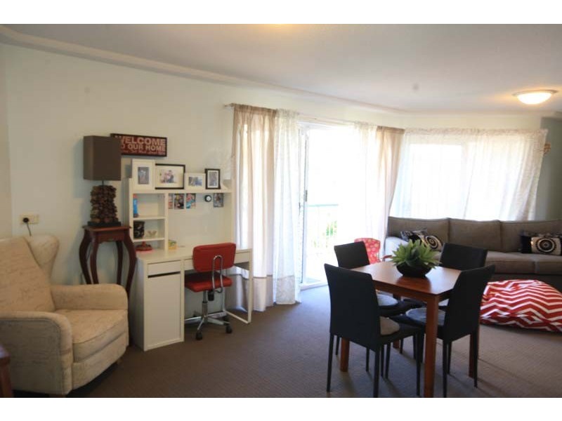 2/5 Cooma Tce – Anchors Aweigh, Caloundra QLD 4551