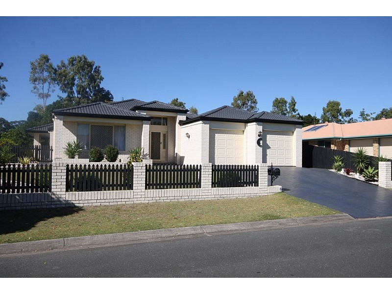 6 Bongaree Dve, Pelican Waters QLD 4551