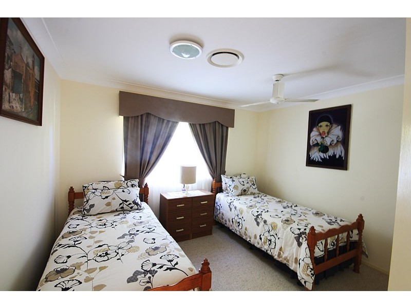 6 Bongaree Dve, Pelican Waters QLD 4551