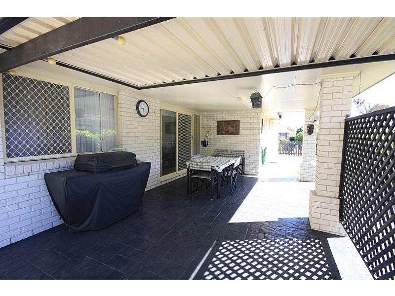 6 Bongaree Dve, Pelican Waters QLD 4551