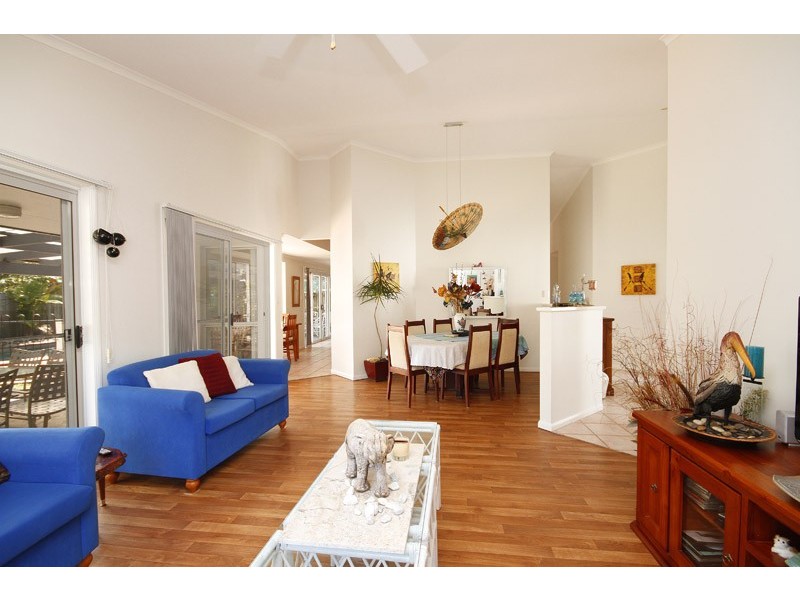 2 Redwood Court, Currimundi QLD 4551