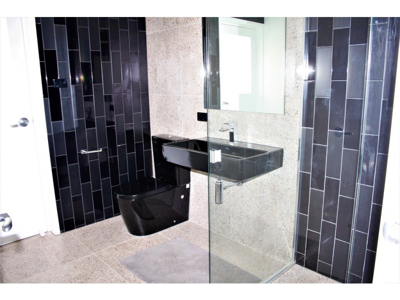 6/5 Saltair Street – Sevilla -, Kings Beach QLD 4551