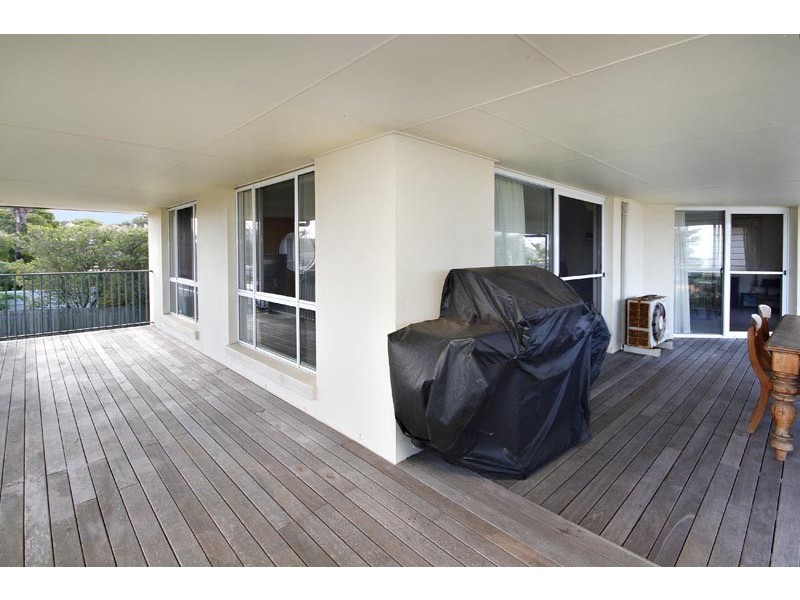 18 Elizabeth Street, Dicky Beach QLD 4551