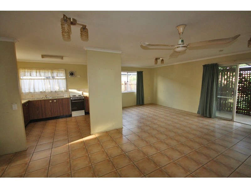 7 Naroon Cres, Wurtulla QLD 4575