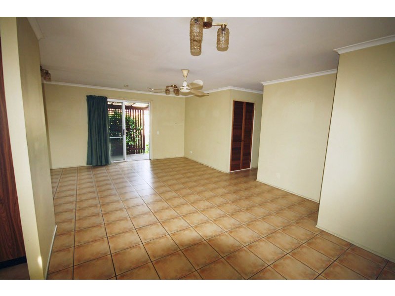 7 Naroon Cres, Wurtulla QLD 4575