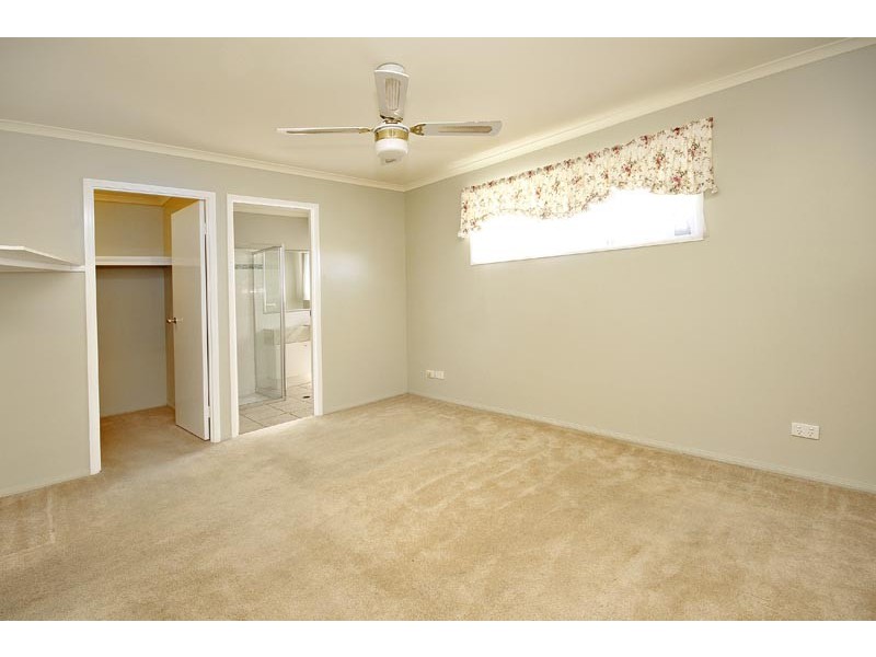 25 Honeywood Court, Currimundi QLD 4551