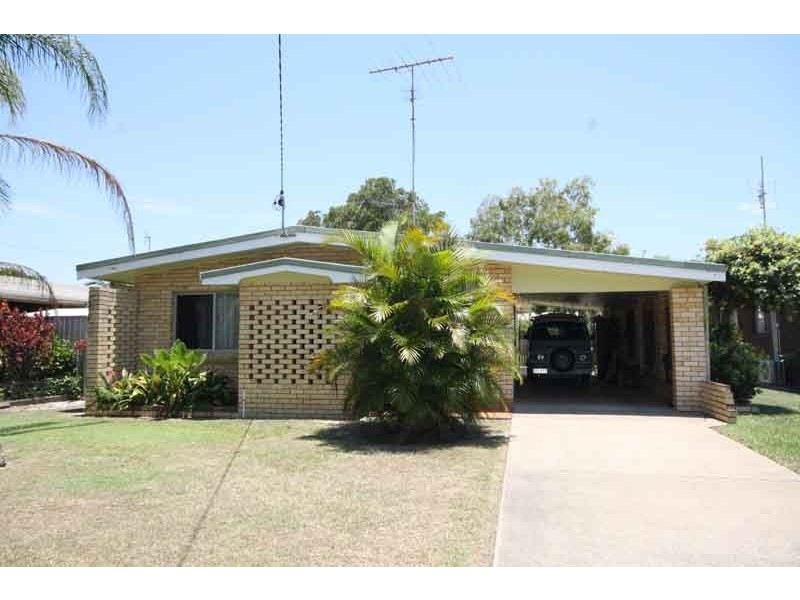 8 Flinders Street, Currimundi QLD 4551