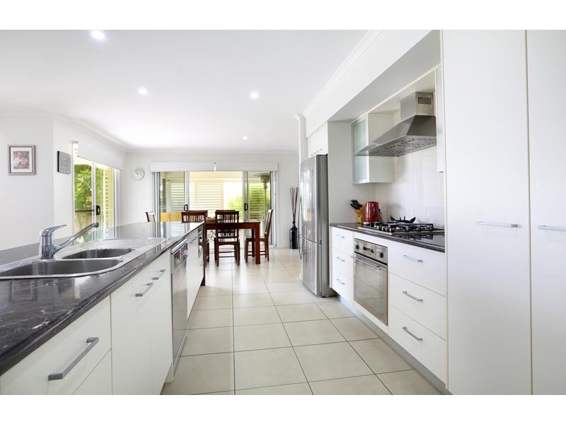 25 Tenkate Drive, Little Mountain QLD 4551