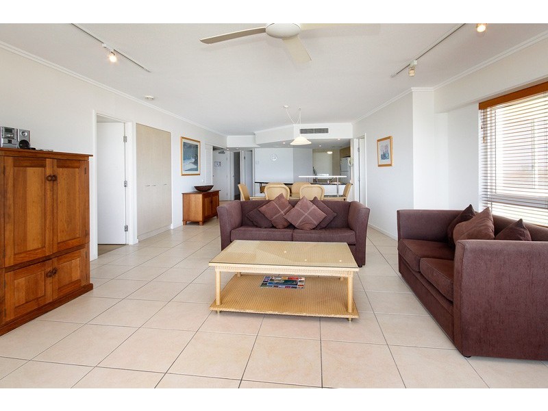 13/8 Levuka Ave – Rolling Surf, Kings Beach QLD 4551