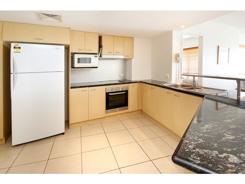 13/8 Levuka Ave – Rolling Surf, Kings Beach QLD 4551