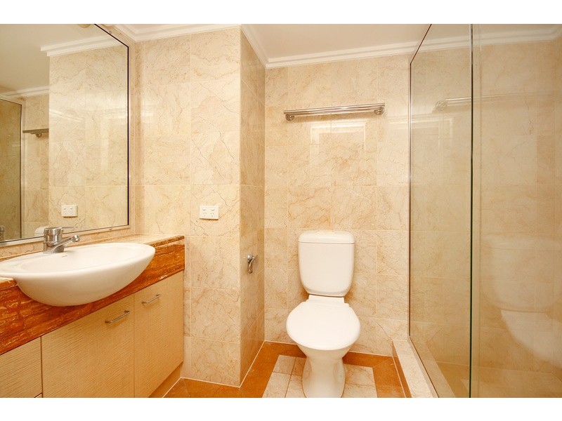 13/8 Levuka Ave – Rolling Surf, Kings Beach QLD 4551