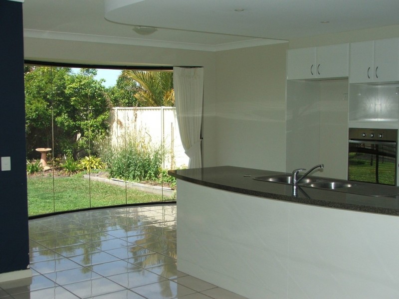 69 Mahogany Dr, Pelican Waters QLD 4551