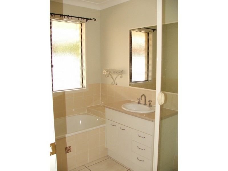 69 Mahogany Dr, Pelican Waters QLD 4551