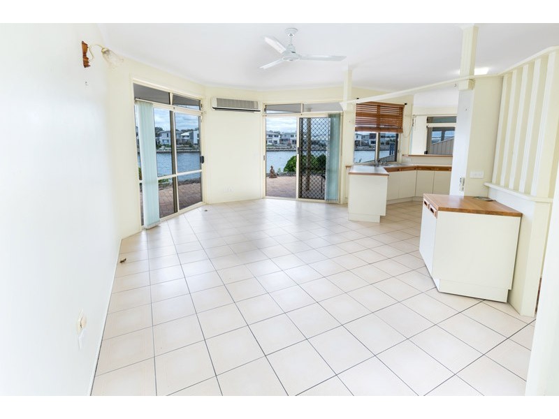 93 Baanya Street, Wurtulla QLD 4575