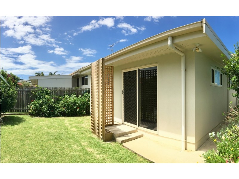 2/18 Orsova Terrace, Caloundra QLD 4551