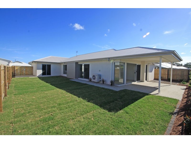 13 Promontory Street, Birtinya QLD 4575