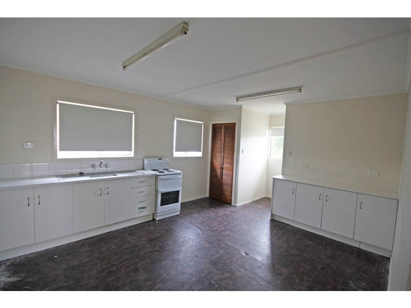 11 West Terrace, Caloundra QLD 4551