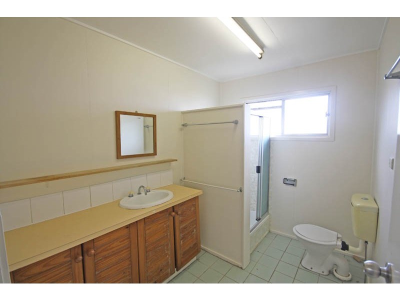 11 West Terrace, Caloundra QLD 4551