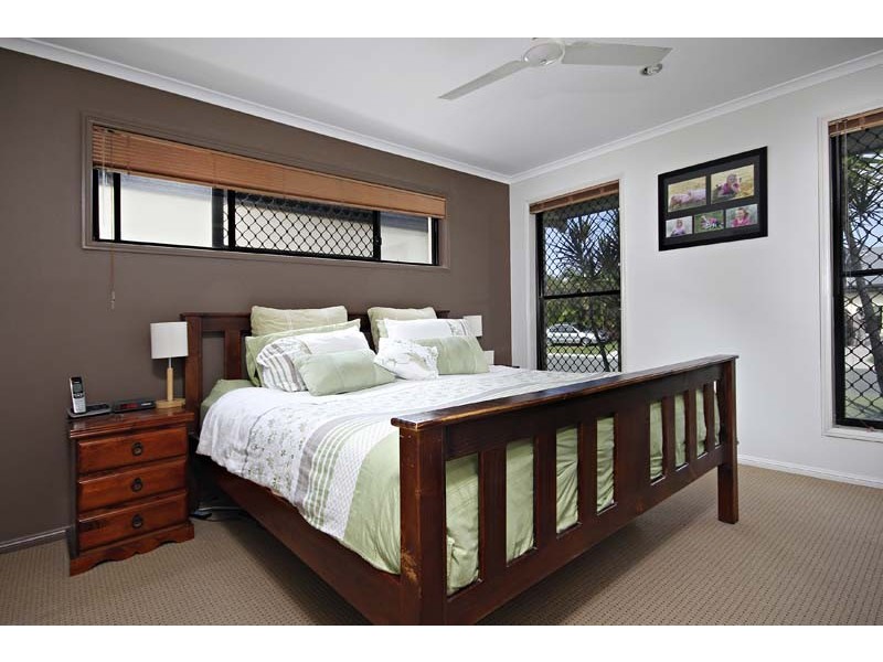 18 Oakdale Circuit, Currimundi QLD 4551