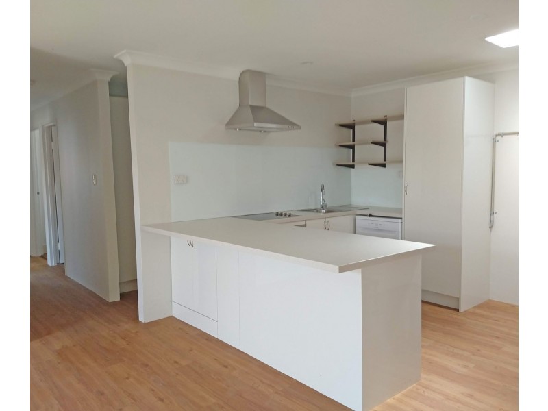 1/149 Nicklin Way, Warana QLD 4575