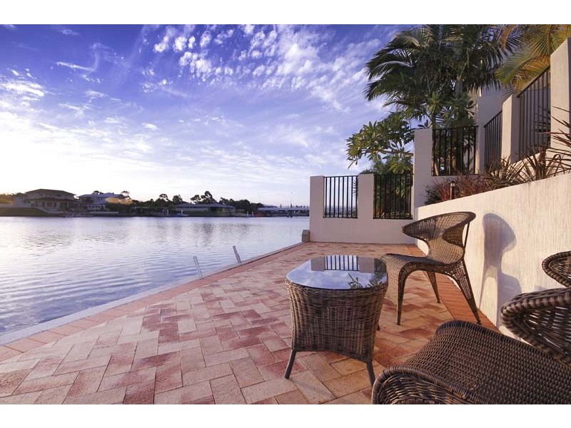 23 Godwin Pl, Pelican Waters QLD 4551