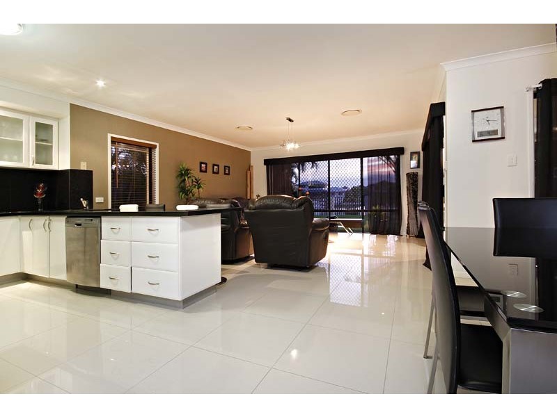 23 Godwin Pl, Pelican Waters QLD 4551