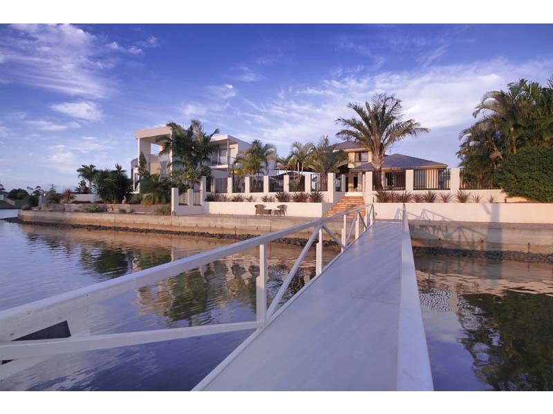 23 Godwin Pl, Pelican Waters QLD 4551