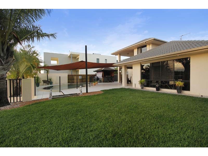 23 Godwin Pl, Pelican Waters QLD 4551