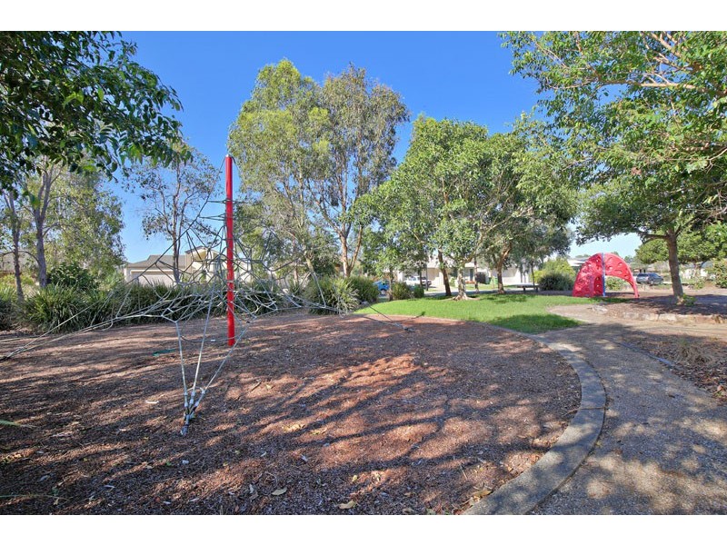 2/40 Liekefett Way – Mooshka Place, Little Mountain QLD 4551