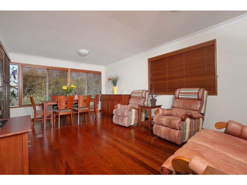 19 Coochin St, Dicky Beach QLD 4551