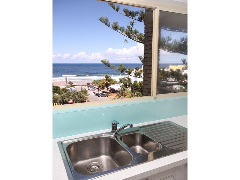 4/27 Mahia Terrace – ALINGA, Kings Beach QLD 4551