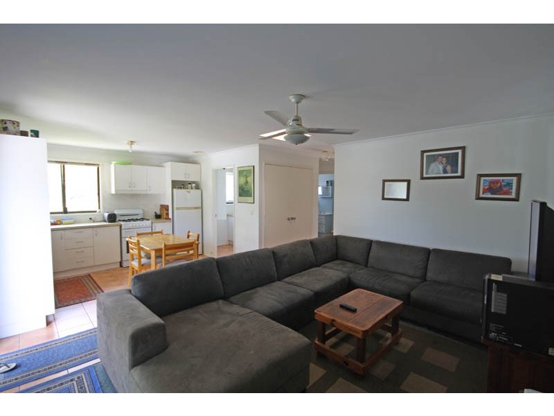 13 The Esplanade, Coochin Creek QLD 4519