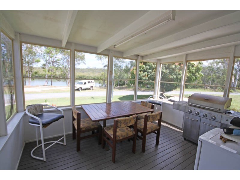 13 The Esplanade, Coochin Creek QLD 4519