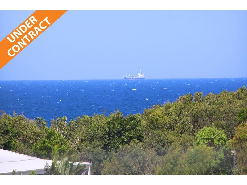 25 Ann St, Dicky Beach QLD 4551