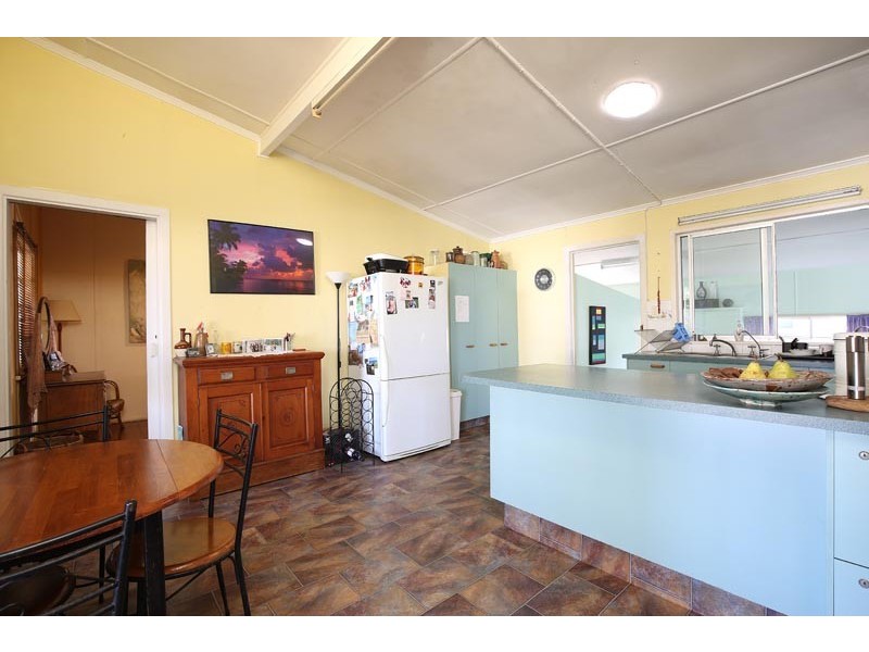 25 Ann St, Dicky Beach QLD 4551