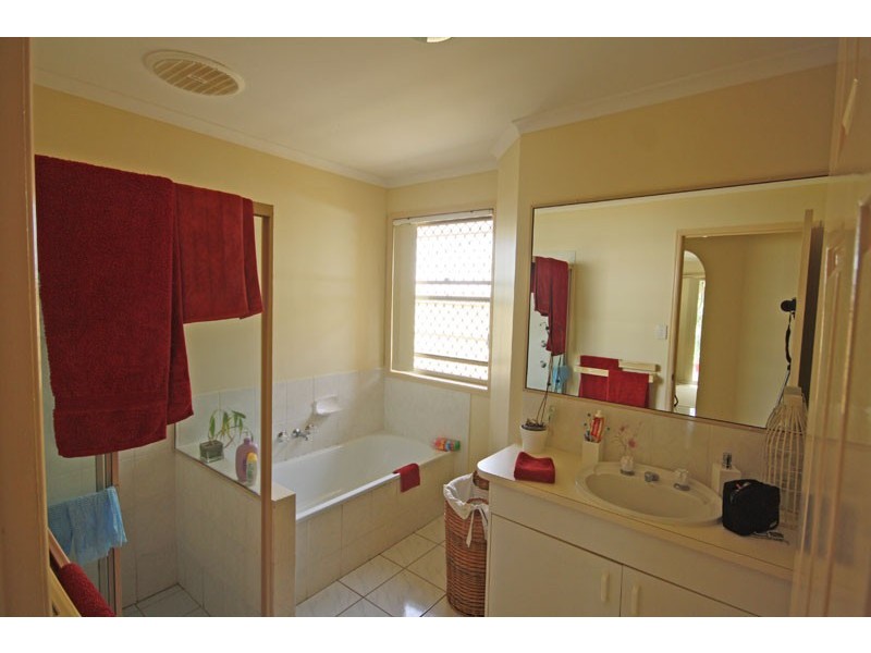 13 Silvergull Close, Wurtulla QLD 4575