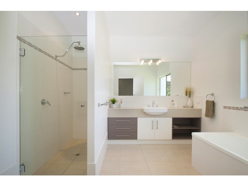 3 Tulipwood Court, Meridan Plains QLD 4551