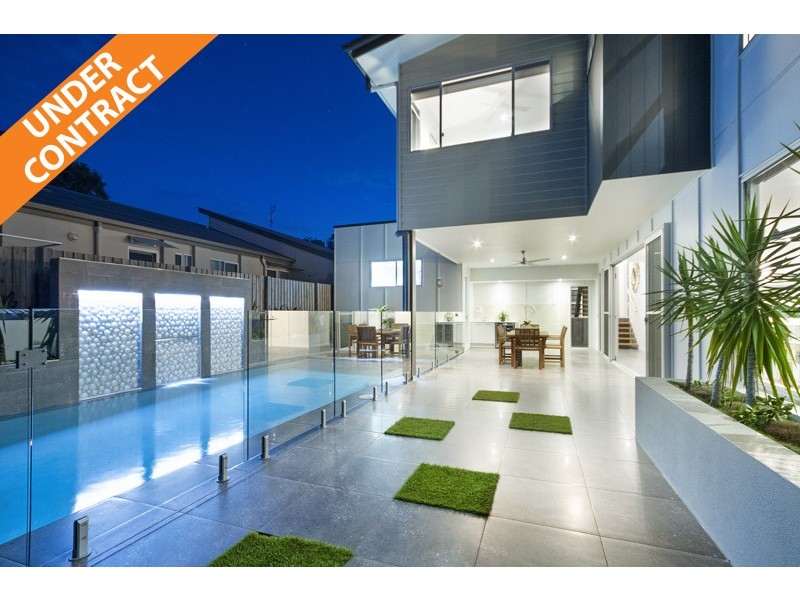 41 Dicky Beach Cl, Dicky Beach QLD 4551