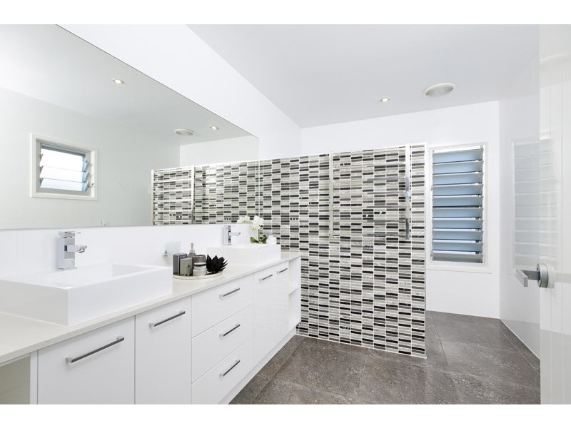 41 Dicky Beach Cl, Dicky Beach QLD 4551